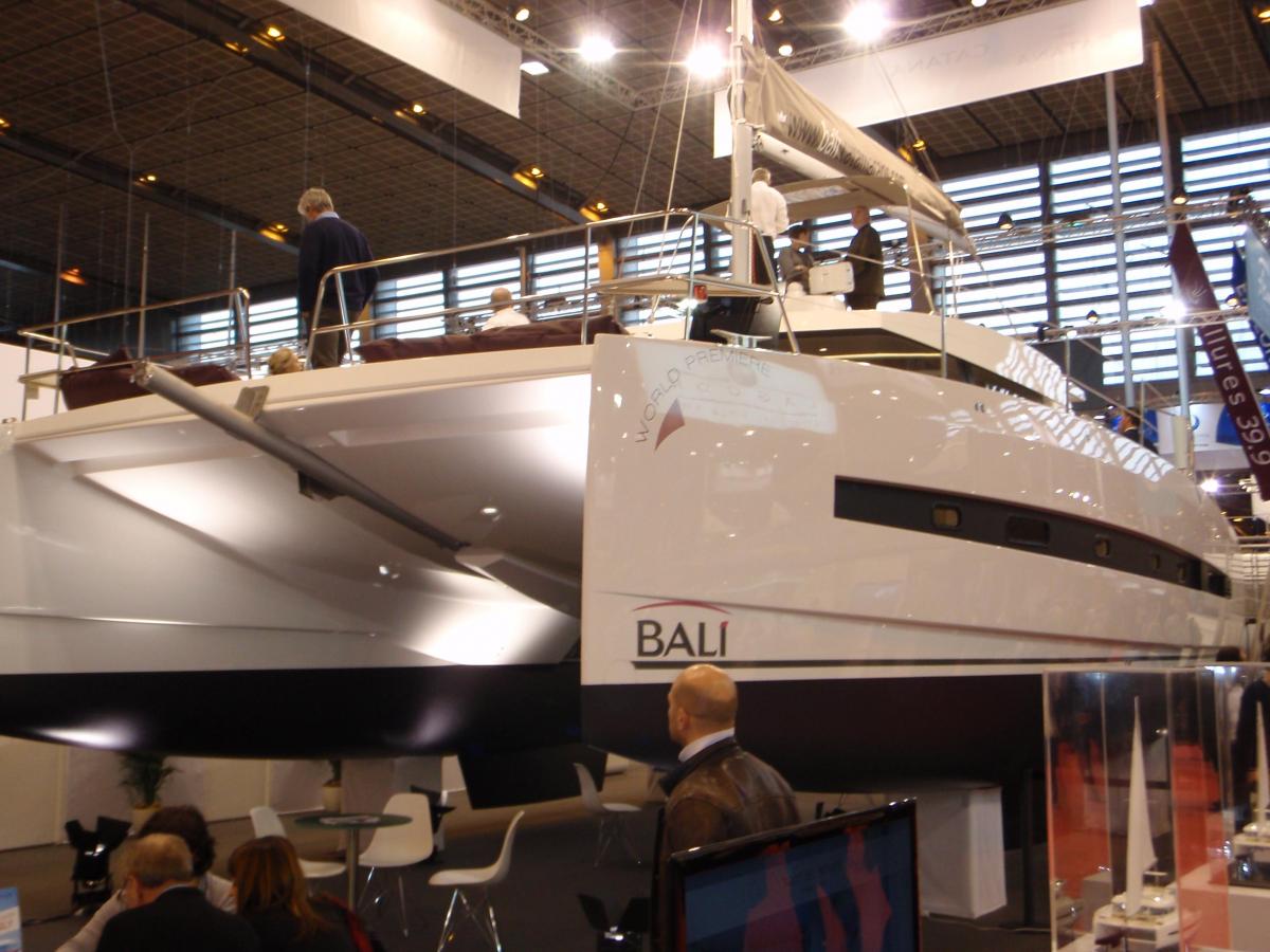 Salon Nautique _ new Catana Salon Nautique _ new Catana